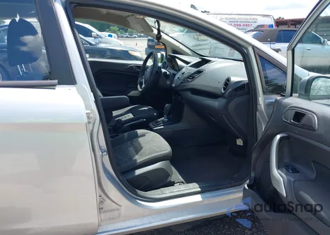 2013 Ford Fiesta Se из США, поврежденный, VIN 3FADP4BJ6DM162203